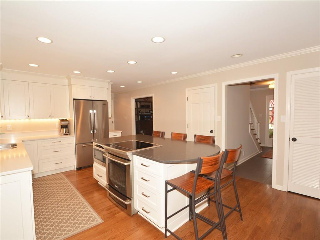 7738 Rucker Road Indianapolis, IN 46250 - Photo 2 of 24 Gallery Image 2