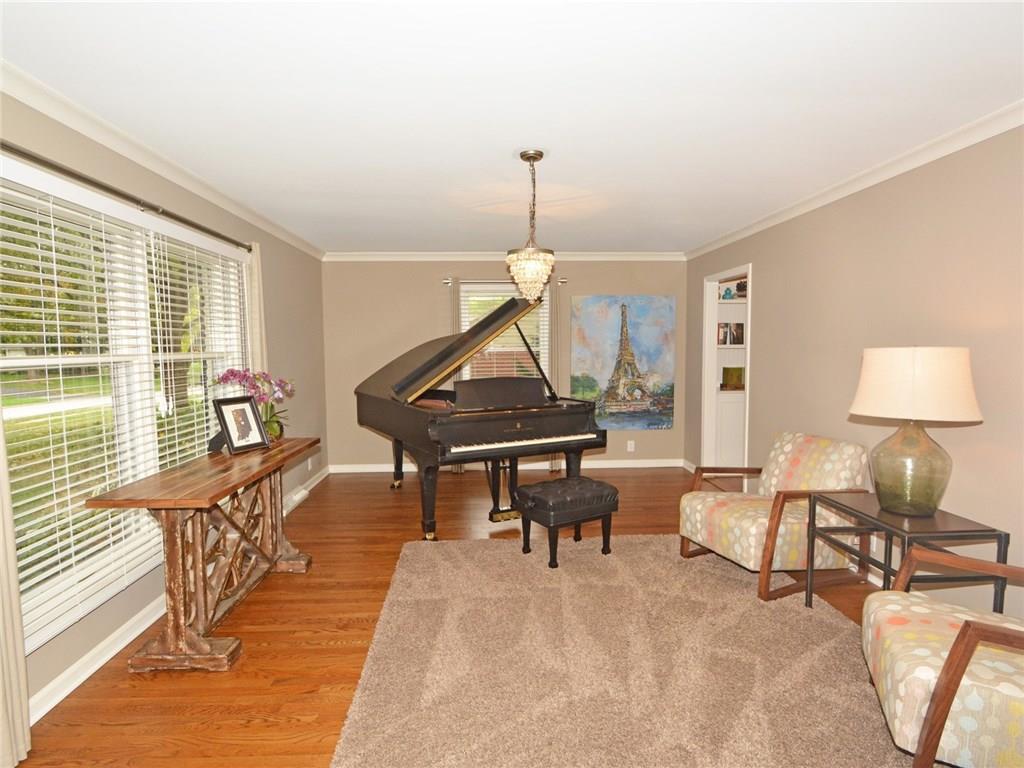 7738 Rucker Road Indianapolis, IN 46250 - Photo 9 of 24 Gallery Image 9
