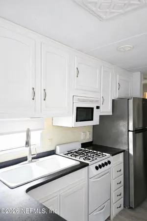 $89,000 | 25321 Northeast 141st Street, Fort McCoy, FL 32134