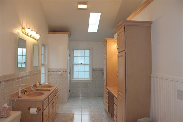 57 Olney Road Palmer, MA 01069 - Photo 20 of 30 Gallery Image 20