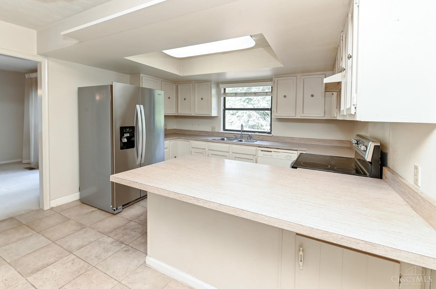 8022 Timbertree Way West Chester, OH 45069 - Photo 9 of 57