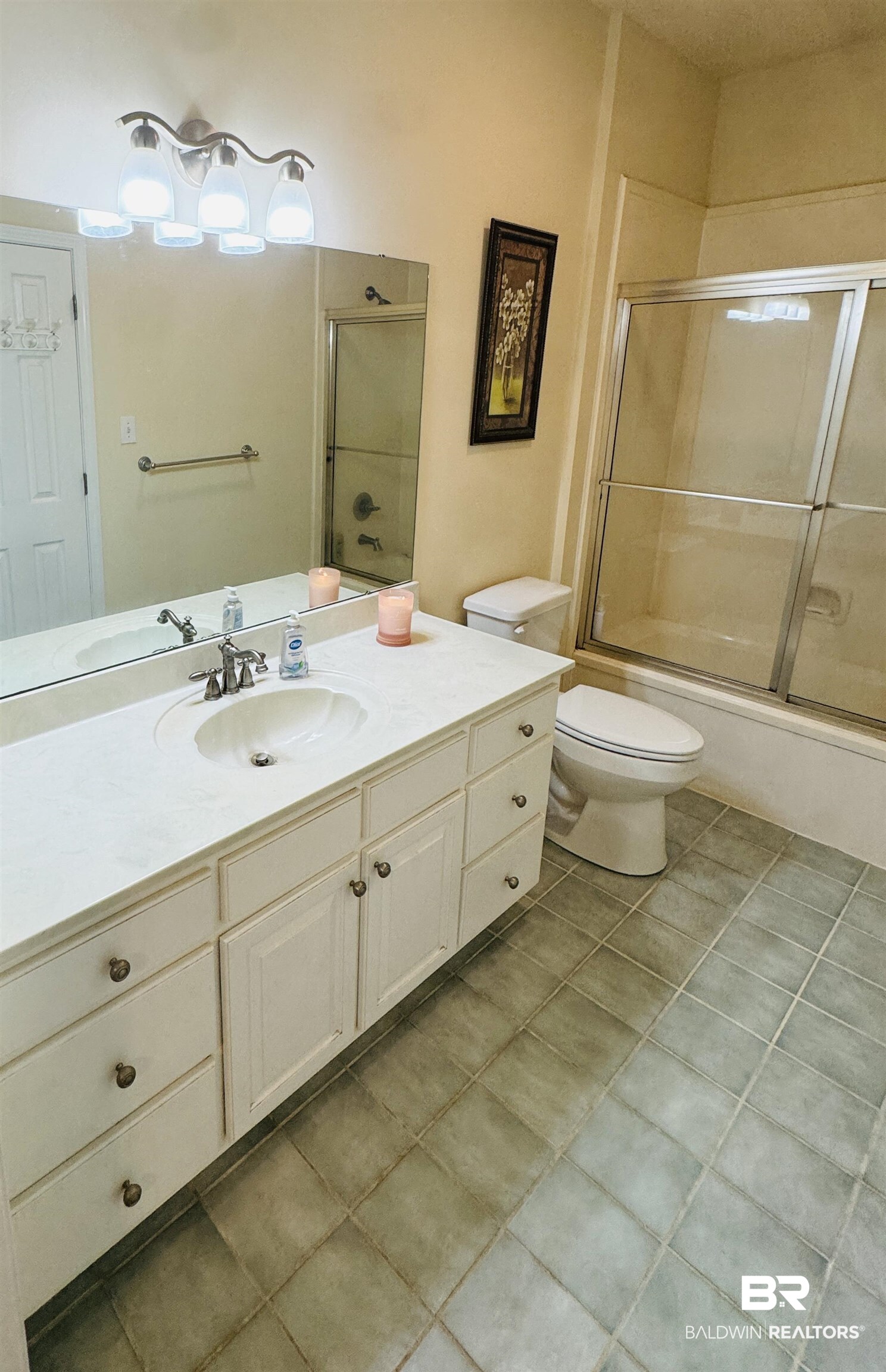 13795 White Road Silverhill, AL 36576 - Photo 48 of 99 Full bathroom with vanity, enclosed tub / shower combo, and light tile patterned flooring
