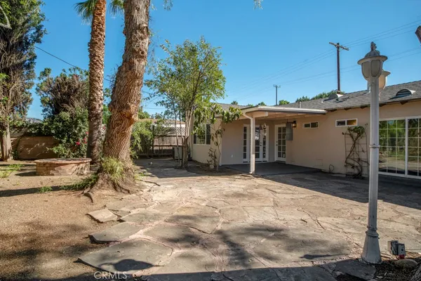 $4,250 | 7635 Fallbrook Avenue, West Hills, CA 91304