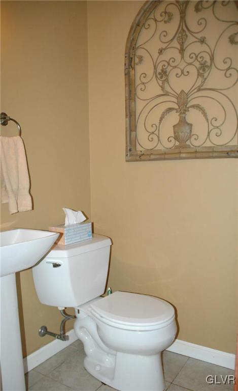 1746 High Ridge Road Bethlehem, PA 18015 - Photo 13 of 20 Gallery Image 13