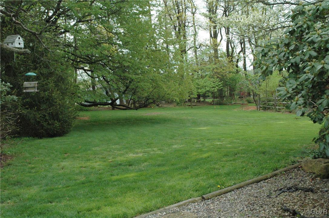 1746 High Ridge Road Bethlehem, PA 18015 - Photo 20 of 20 Gallery Image 20