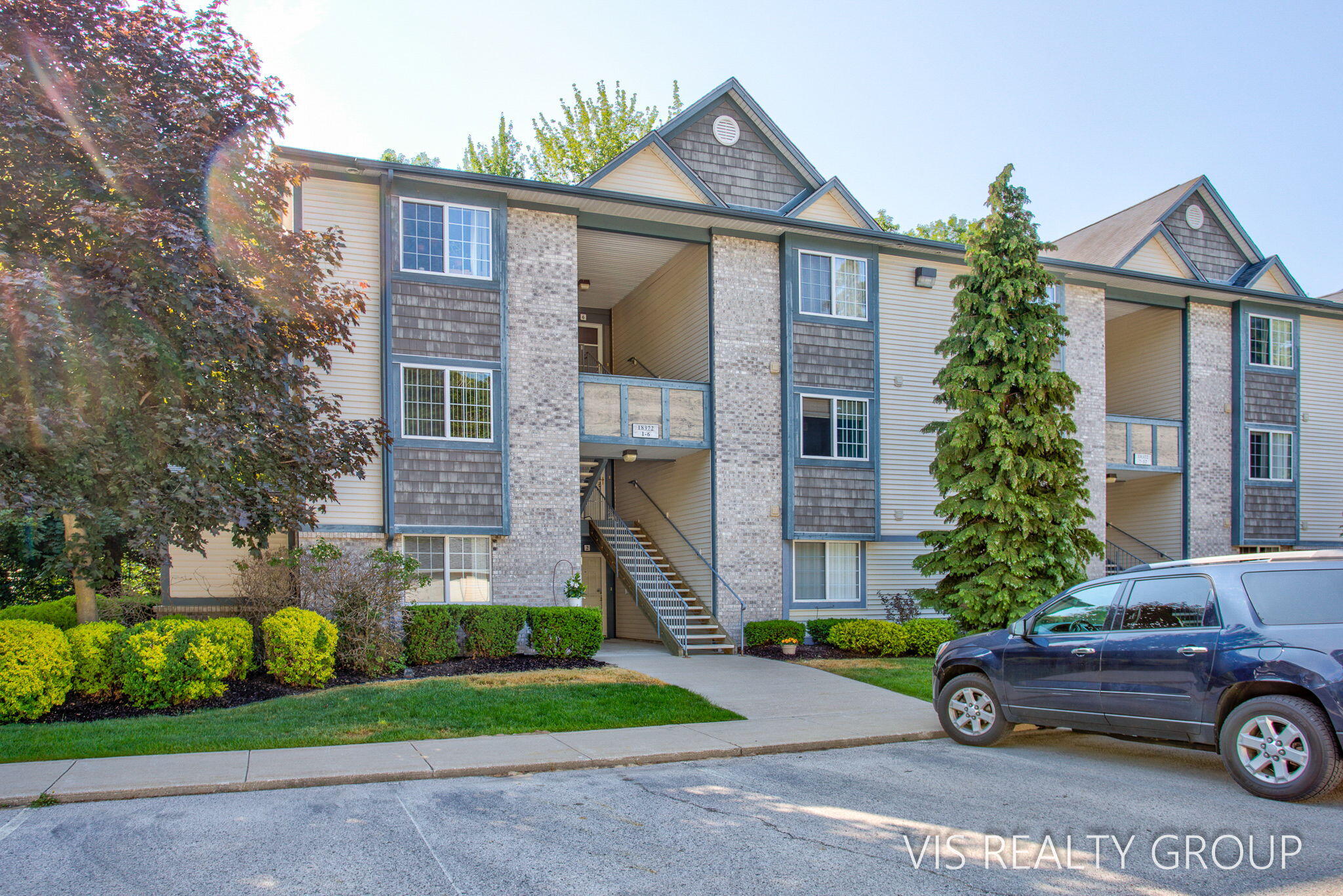 18372 North Ridge Court, Unit 4 Spring Lake, MI 49456 - Photo 1 of 40 1-web-or-mls-18372 N Ridge Ct, Spring La