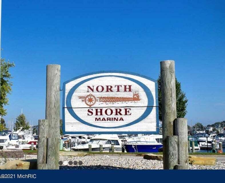 18372 North Ridge Court, Unit 4 Spring Lake, MI 49456 - Photo 3 of 40 20230601131318759752000000-o