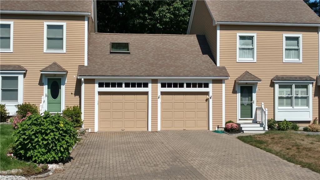 18 Yorke Ridge Way, Unit 18 York, ME 03909 - Photo 2 of 26 1 car attached garage