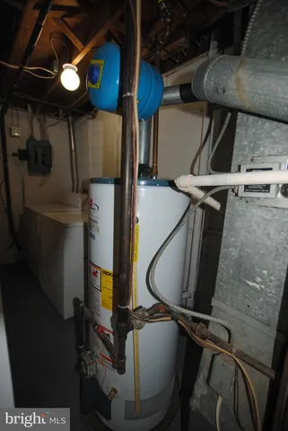 $2,350 | 8512 Hydra Lane, Unit 13G, Nottingham, MD 21236