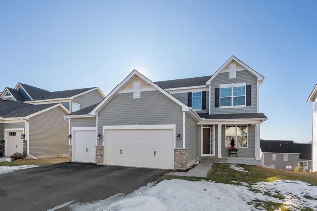 $529,900 | 1353 Chestnut Circle, Carver, MN 55315