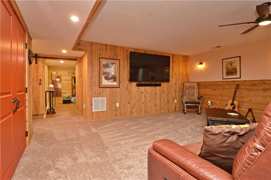 304 Ranchero Drive Coraopolis, PA 15108 - Photo 31 of 50 Gallery Image 31