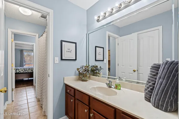 $374,750 | 208 Elkwood Lane, Hernando, MS 38632