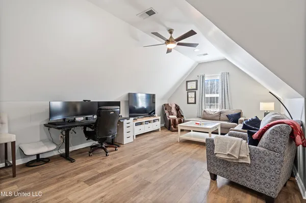 $374,750 | 208 Elkwood Lane, Hernando, MS 38632