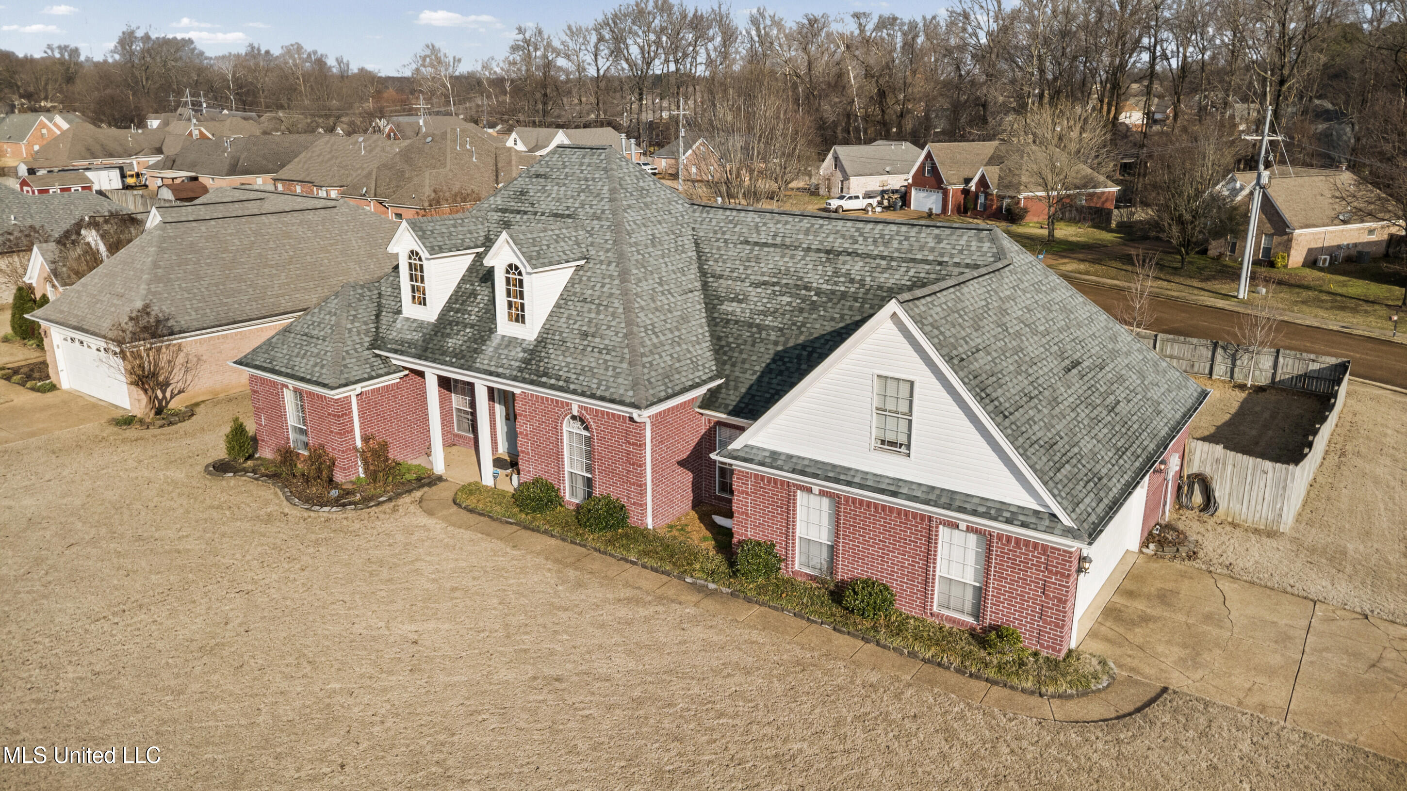 208 Elkwood Lane Hernando, MS 38632 - Photo 33 of 37 33_dji_0006_print