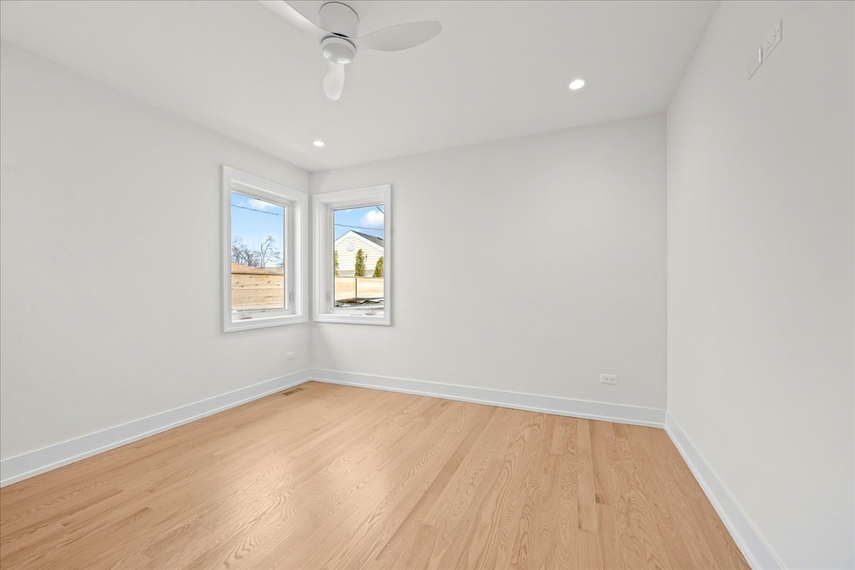 1207 Hoffman Avenue Park Ridge, IL 60068 - Photo 12 of 21