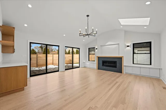 $849,000 | 1207 Hoffman Avenue, Park Ridge, IL 60068