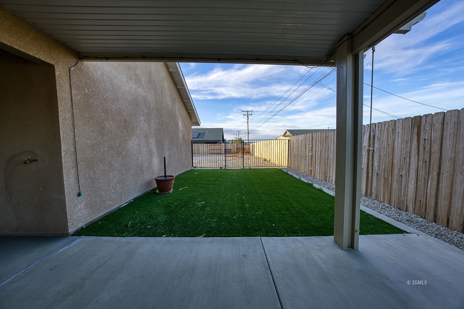 1112 Porter Street Ridgecrest, CA 93555 - Photo 38 of 48