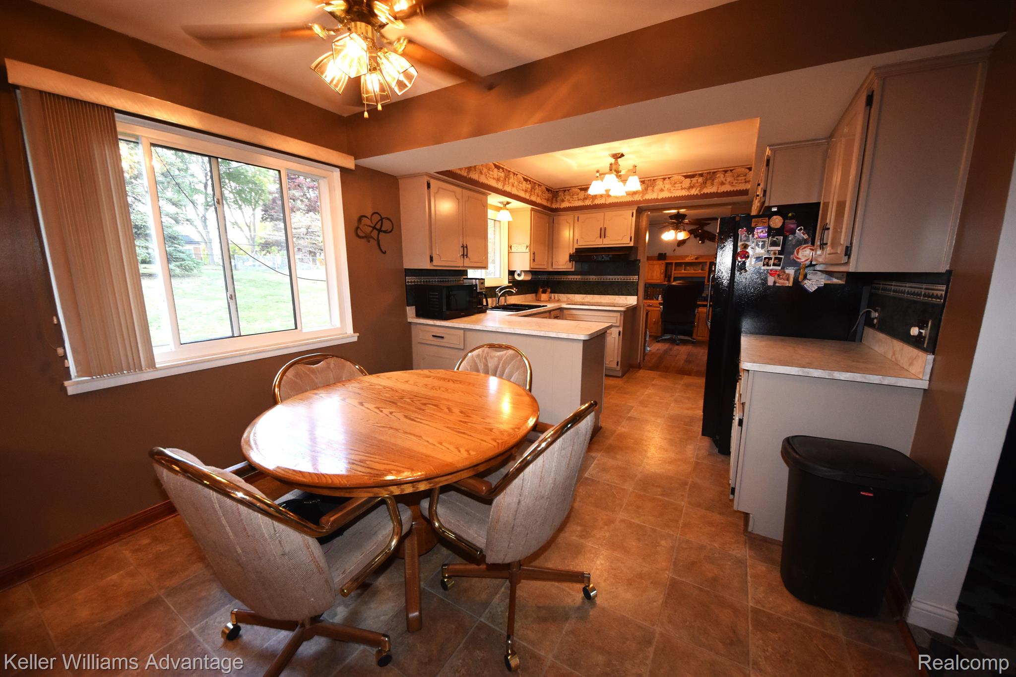 29746 West 11 Mile Road Farmington, MI 48334 - Photo 17 of 42