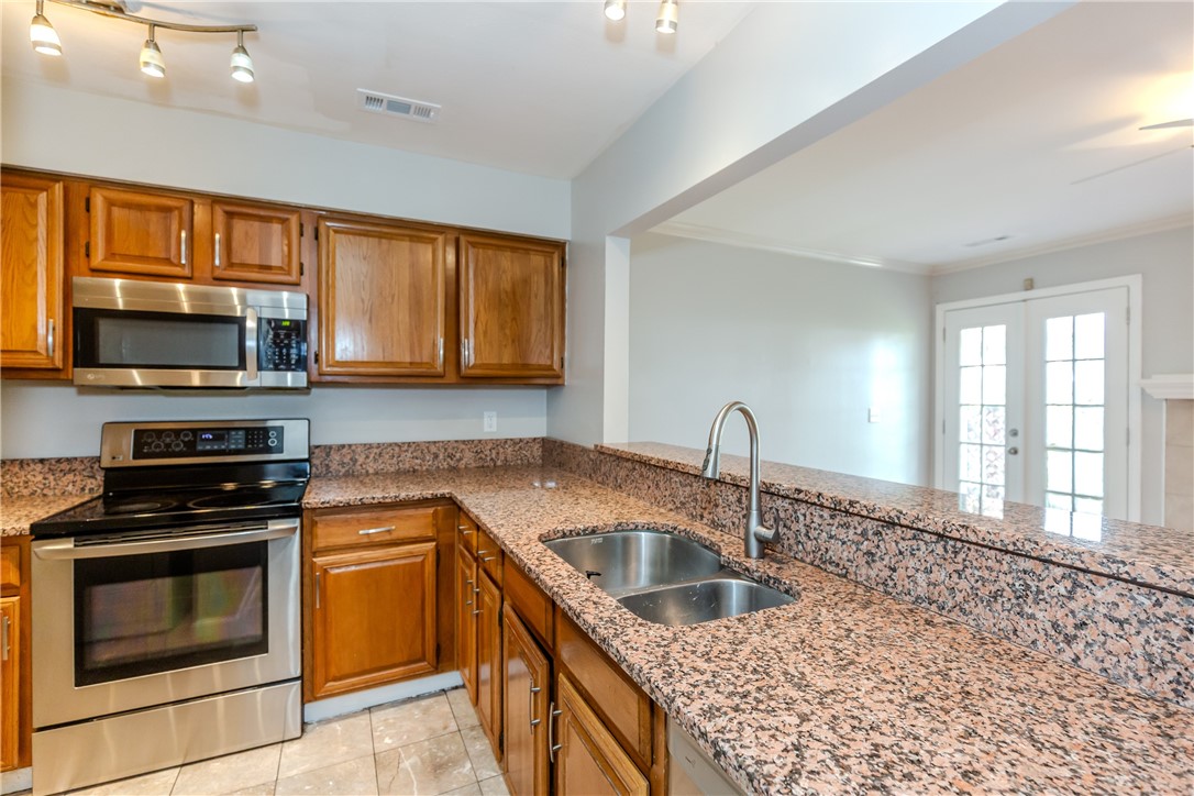 626 Smithfield Road, Unit 1105 North Providence, RI 02904 - Photo 15 of 29