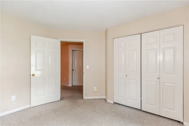 $299,900 | 626 Smithfield Road, Unit 1105, North Providence, RI 02904
