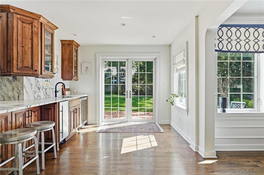 5545 Canterbury Road Fairway, KS 66205 - Photo 13 of 51 Gallery Image 13