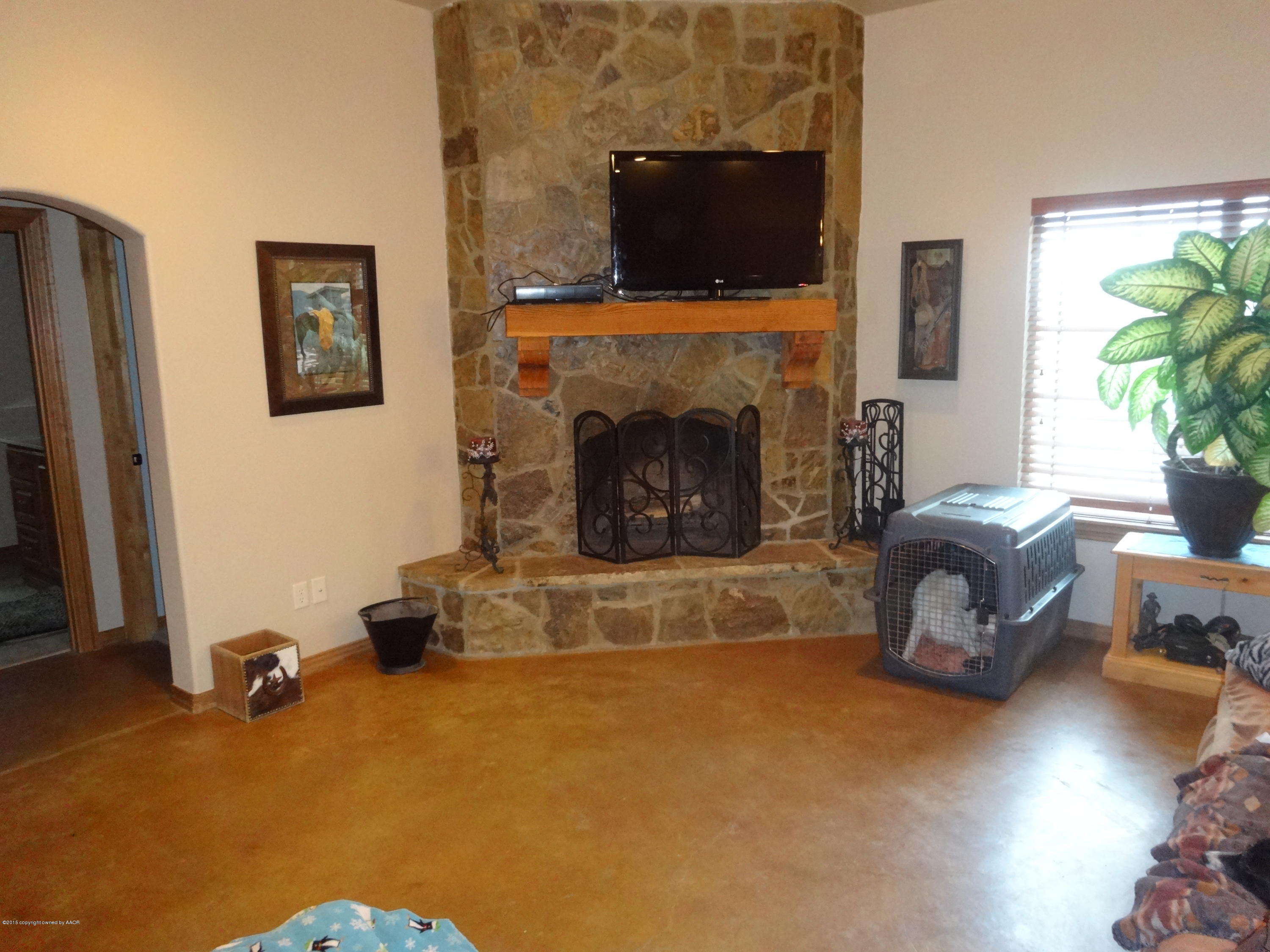 25601 Pondaseta Road Canyon, TX 79015 - Photo 16 of 49 Fireplace