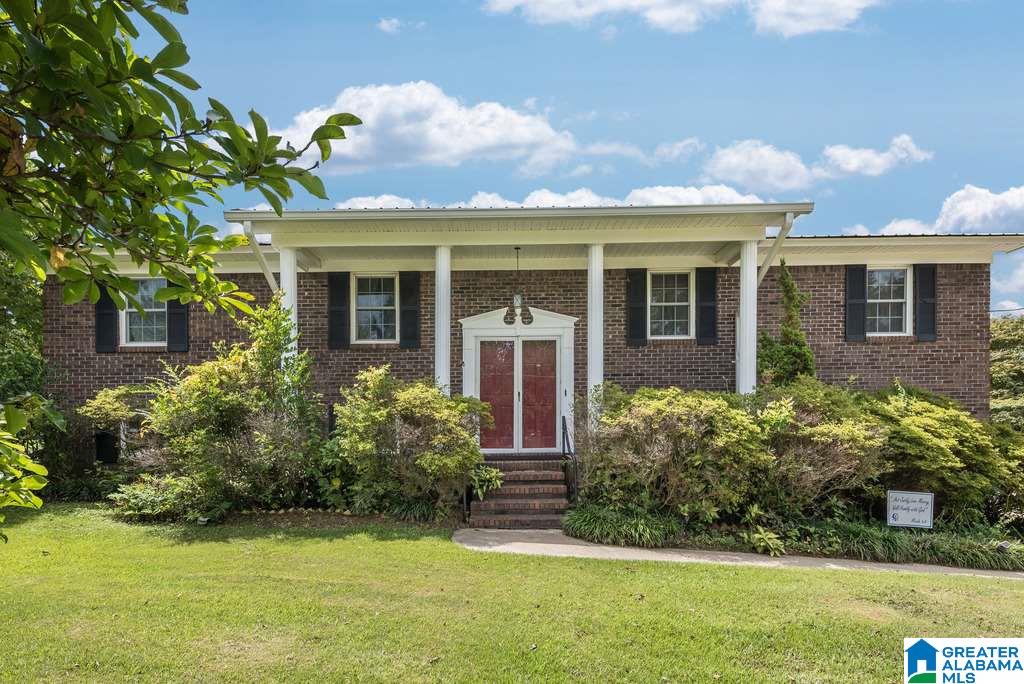 449 2nd Place Pleasant Grove, AL 35127 - Photo 1 of 31