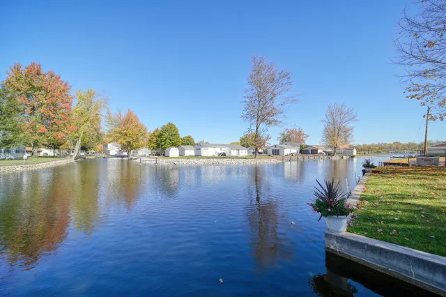 $394,900 | 536 Hickory Lane, Coldwater, MI 49036