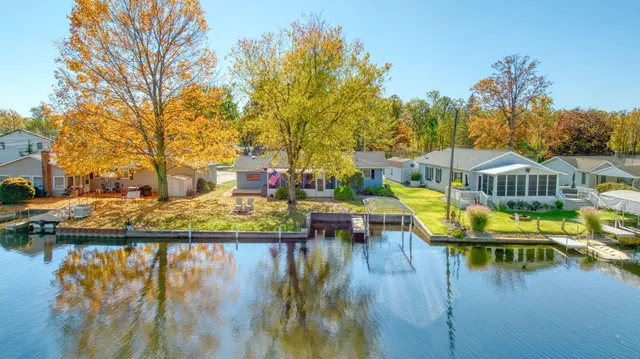 $394,900 | 536 Hickory Lane, Coldwater, MI 49036