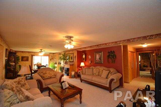 9925 West Mapleridge Road Mapleton, IL 61547 - Photo 7 of 36