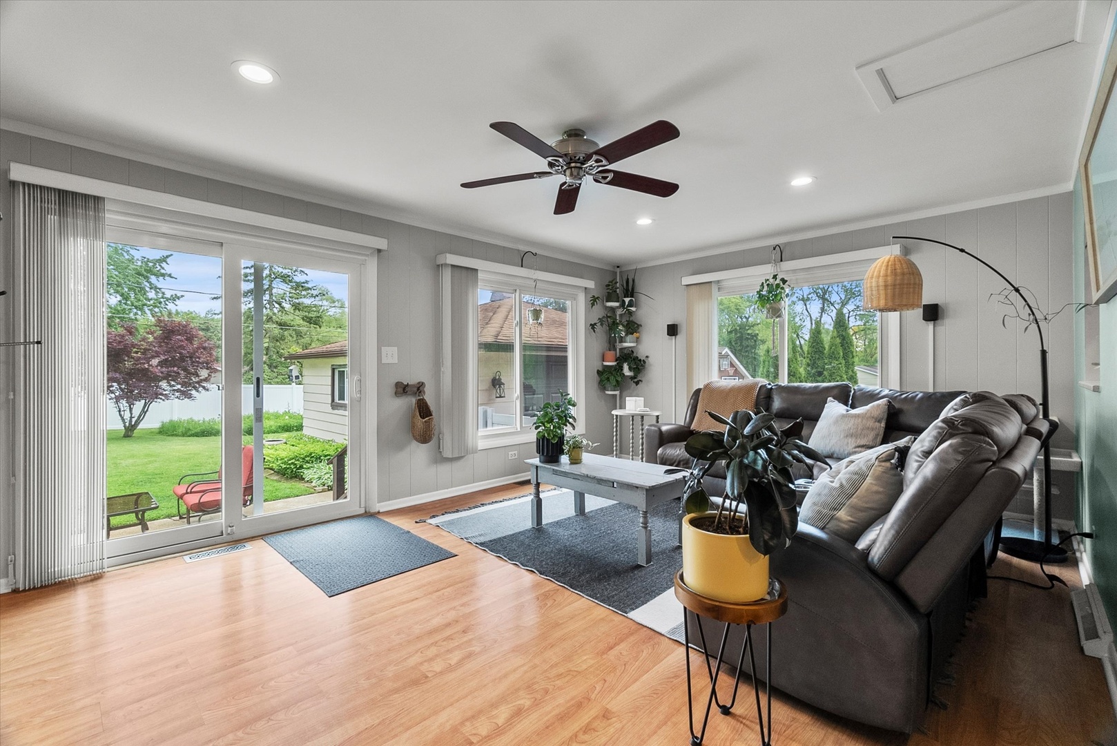 1173 Highland Road Mundelein, IL 60060 - Photo 13 of 27 Gallery Image 13