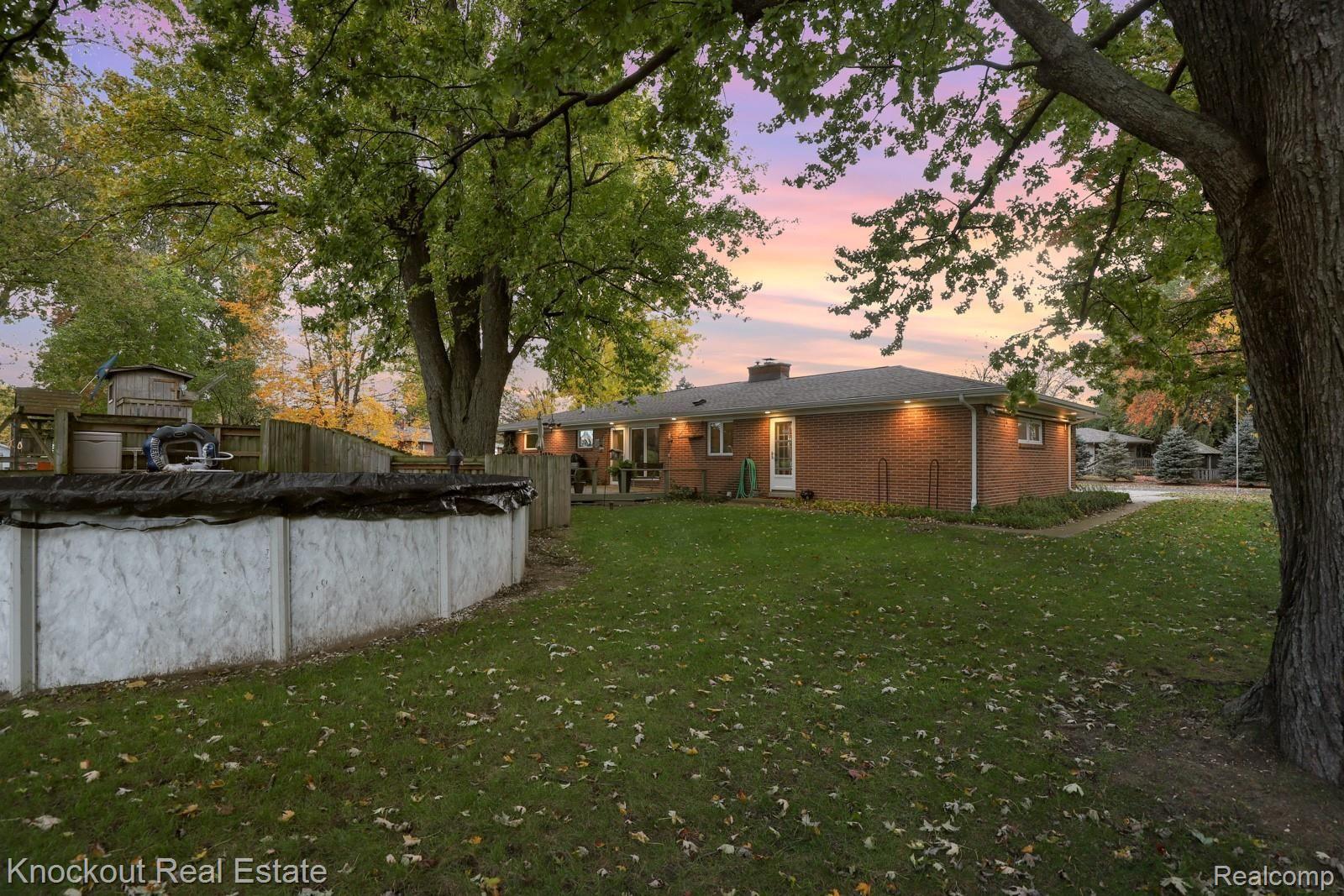 11240 South Evergreen Road Birch Run, MI 48415 - Photo 32 of 44 11240 W Evergreen 48734-37.jpg