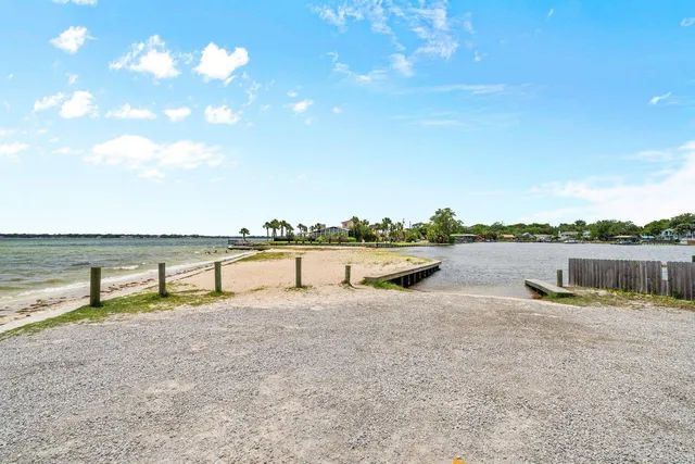 $2,450 | 62 Meigs Drive, Shalimar, FL 32579