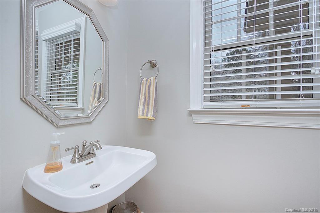 6154 Highview Road Matthews, NC 28104 - Photo 27 of 38 Gallery Image 27