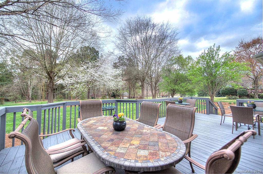 6154 Highview Road Matthews, NC 28104 - Photo 7 of 38 Gallery Image 7
