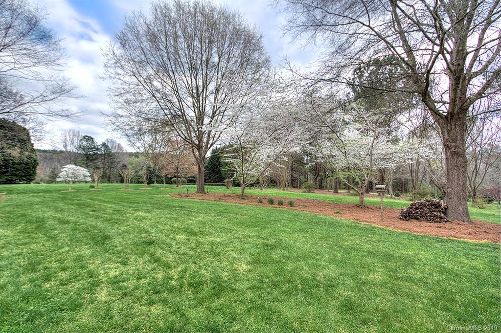 6154 Highview Road Matthews, NC 28104 - Photo 10 of 38 Gallery Image 10
