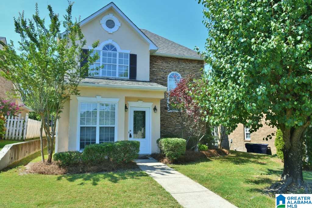 107 Warwick Circle Alabaster, AL 35007 - Photo 1 of 17