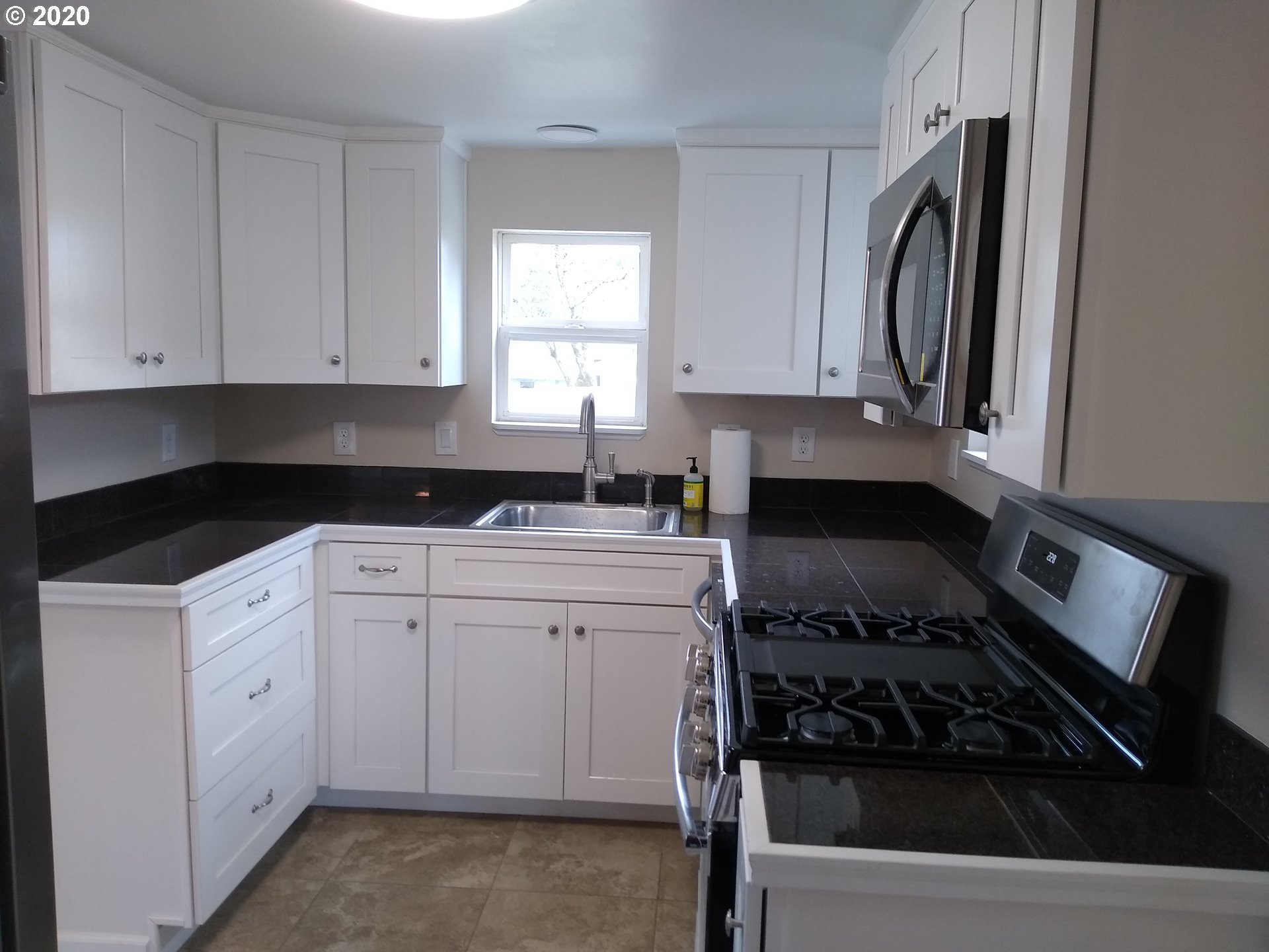 40 Southwest Wheeler Street Winston, OR 97496 - Photo 12 of 31 Gallery Image 12
