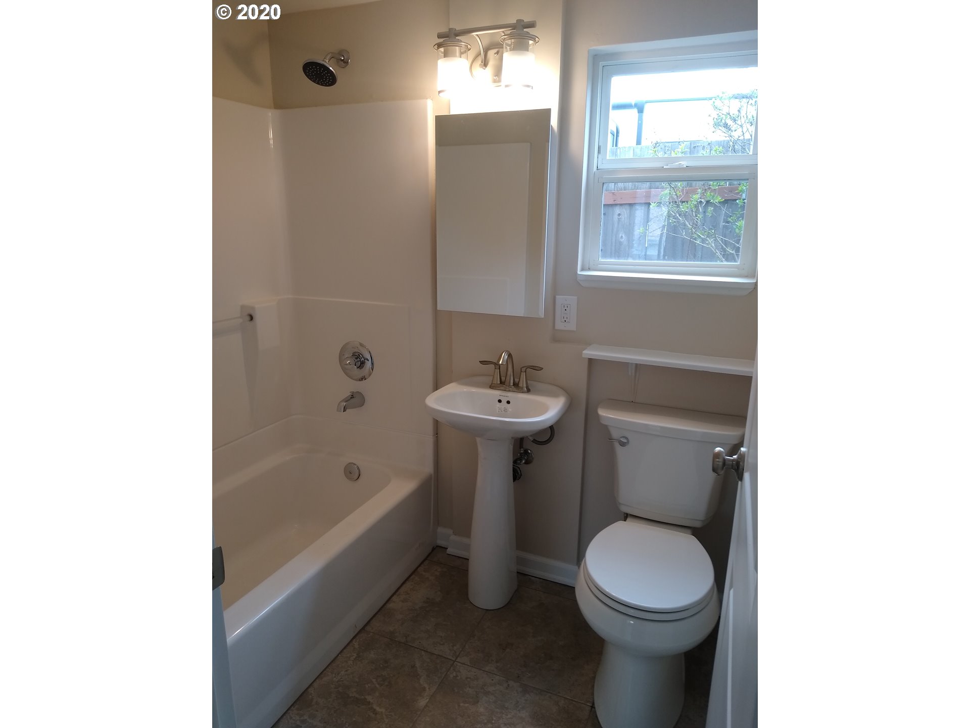 40 Southwest Wheeler Street Winston, OR 97496 - Photo 23 of 31 Gallery Image 23