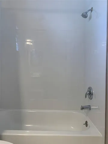 $3,200 | 312 Northwest 106th Terrace, Unit 312, Pembroke Pines, FL 33026