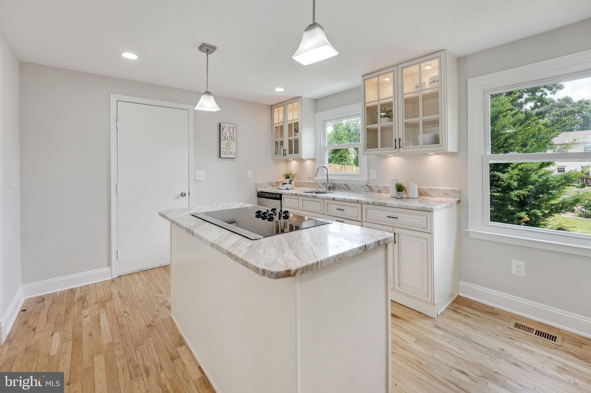 7638 Trail Run Road Falls Church, VA 22042 - Photo 14 of 43 Kitchen