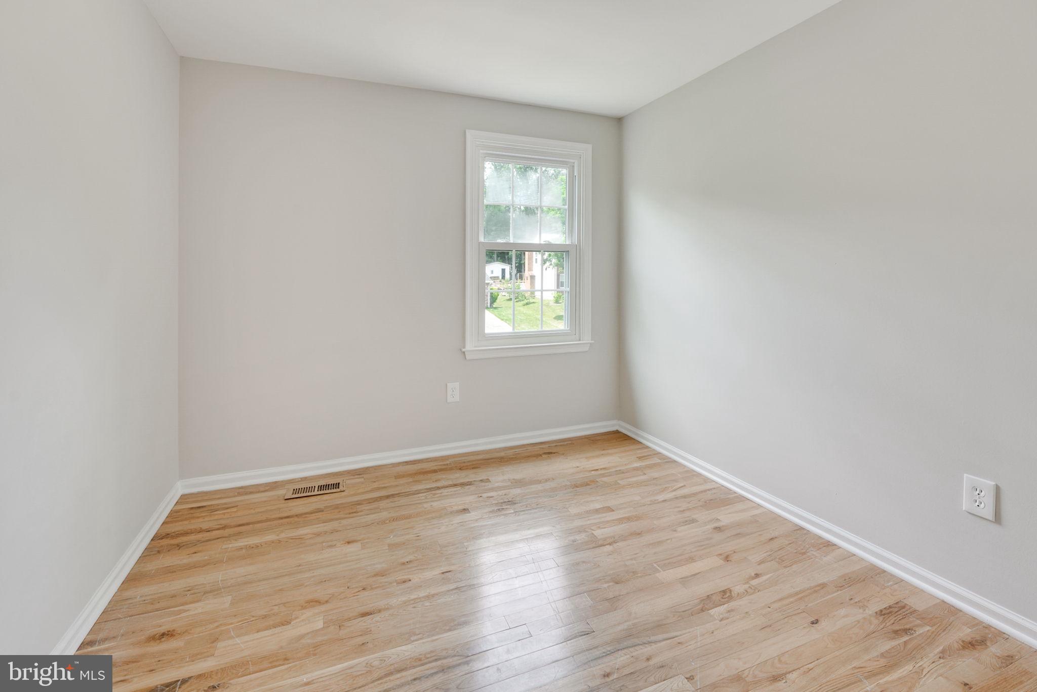 7638 Trail Run Road Falls Church, VA 22042 - Photo 26 of 43 Bed 3