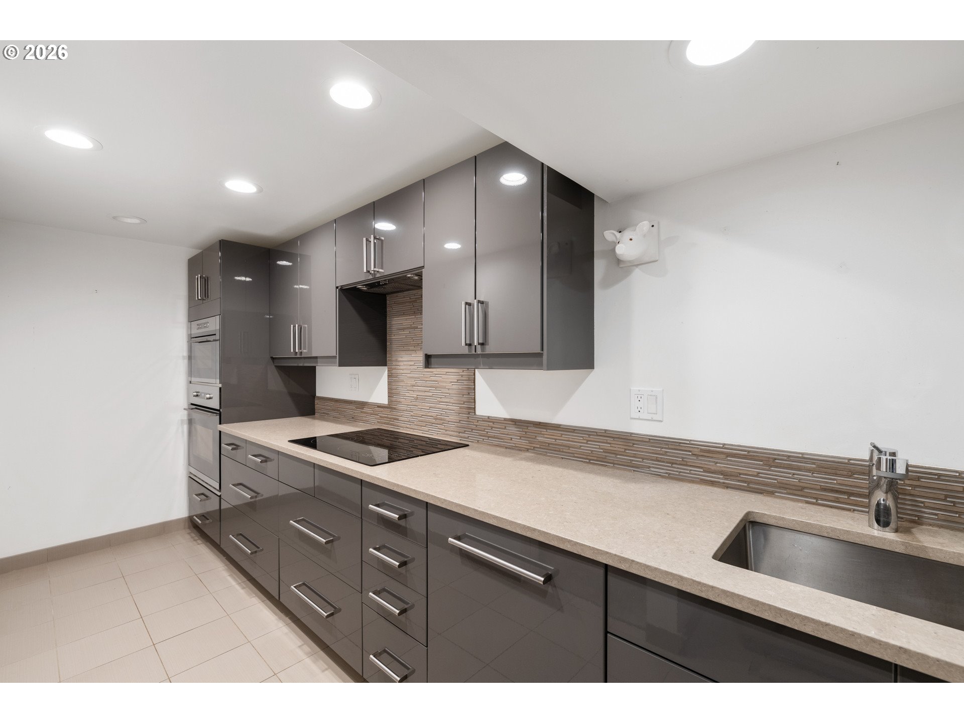 4414 Southwest Semler Way Portland, OR 97221 - Photo 29 of 48