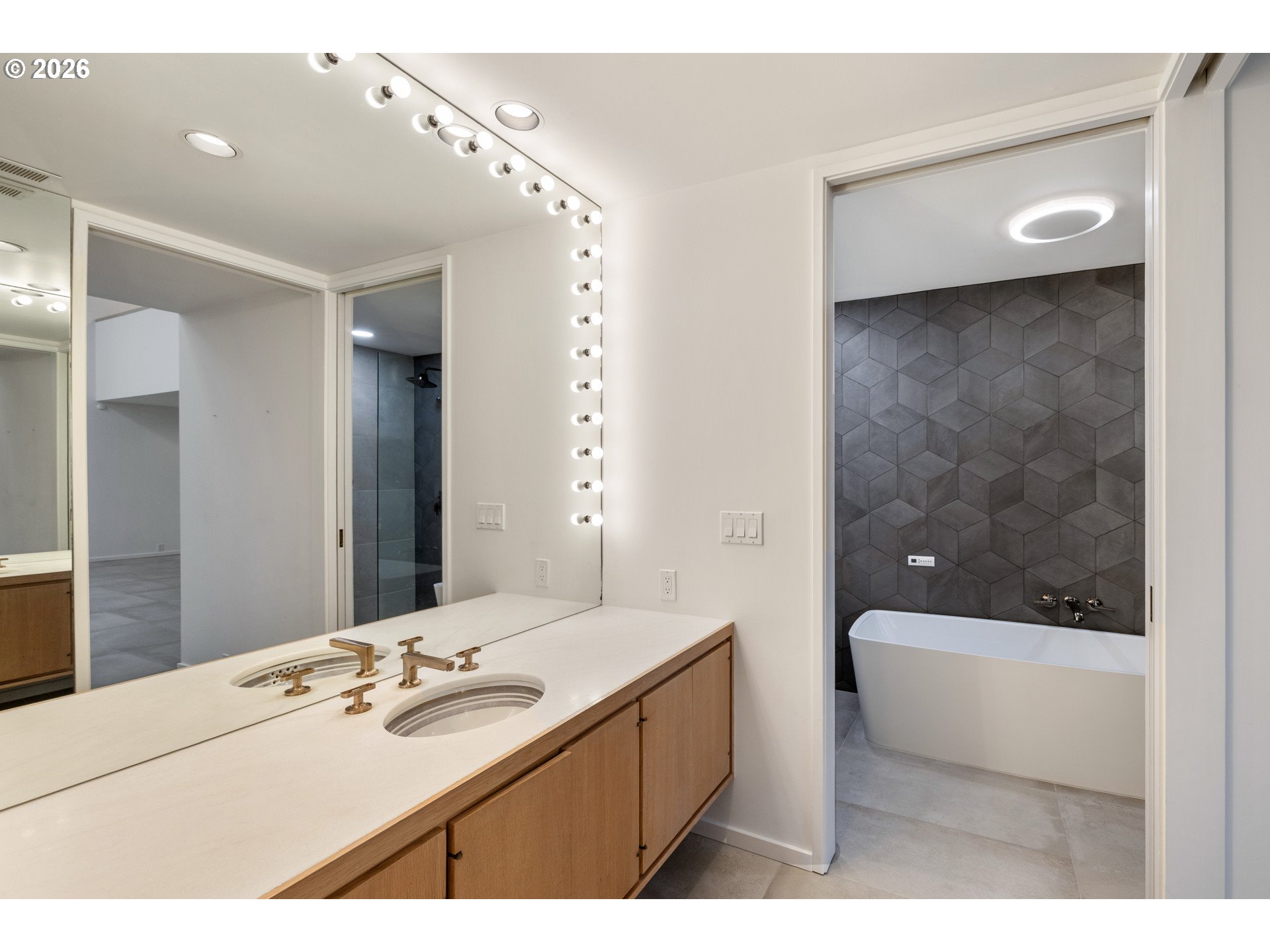 4414 Southwest Semler Way Portland, OR 97221 - Photo 40 of 48