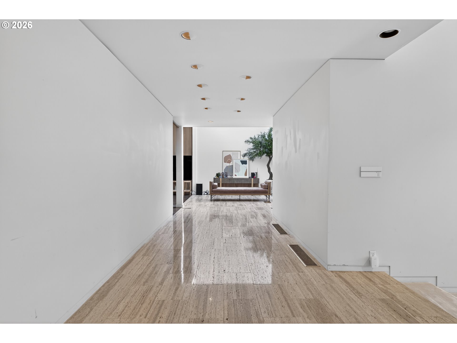 4414 Southwest Semler Way Portland, OR 97221 - Photo 9 of 48