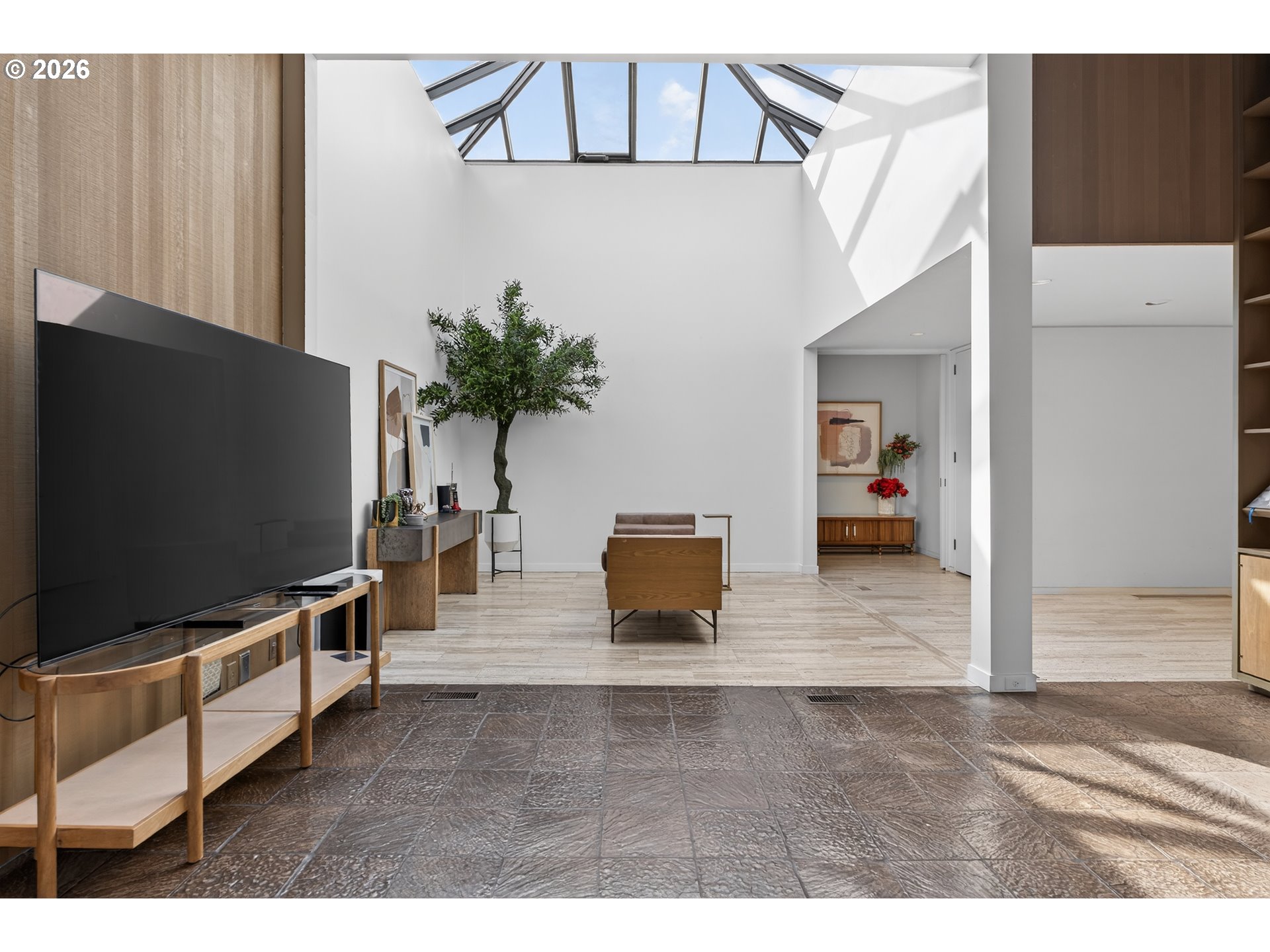 4414 Southwest Semler Way Portland, OR 97221 - Photo 10 of 48