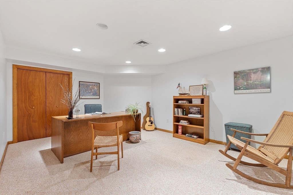 4 Hazelwood Circle Andover, MA 01810 - Photo 38 of 42 a workspace with furniture and a window