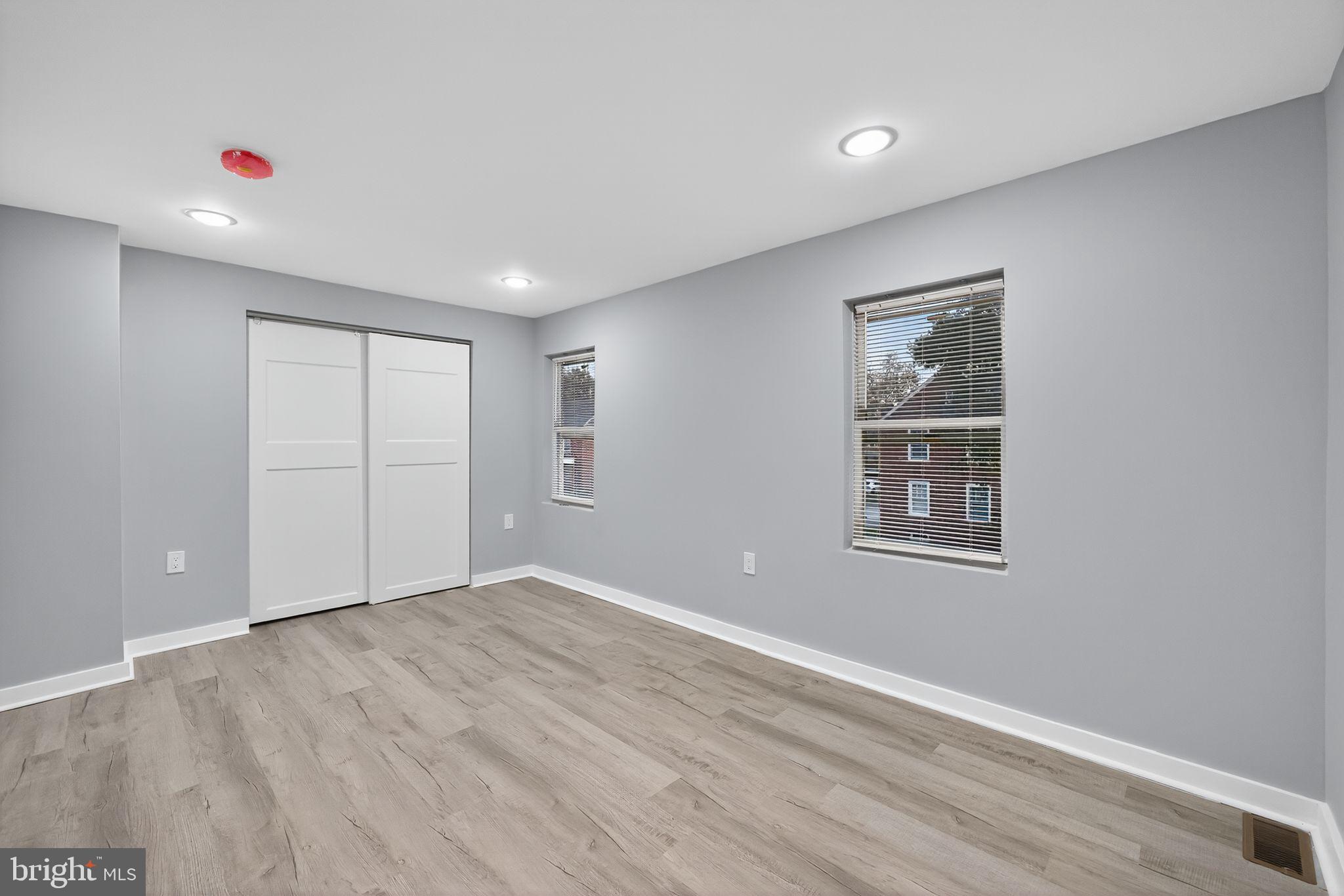1433 North Chesapeake Road Camden, NJ 08104 - Photo 10 of 15 a view of empty room with windows