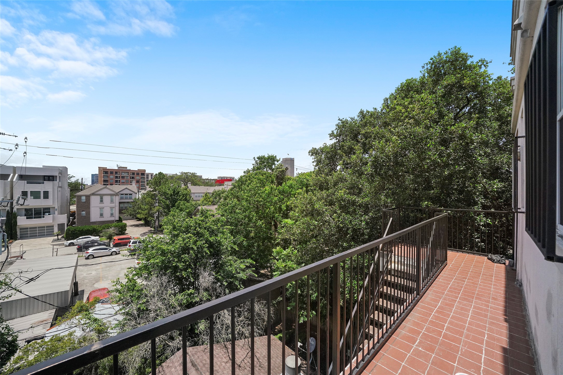 1514 Stanford Street Houston, TX 77019 - Photo 34 of 34 a view of balcony with furniture