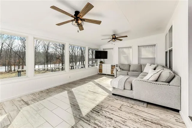 $605,000 | 7409 East 229th Street, Peculiar, MO 64078